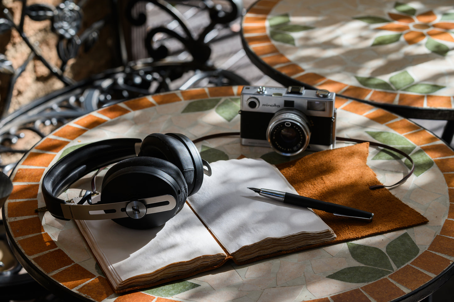 I AM Journal B6 : Luxury Leather Edition