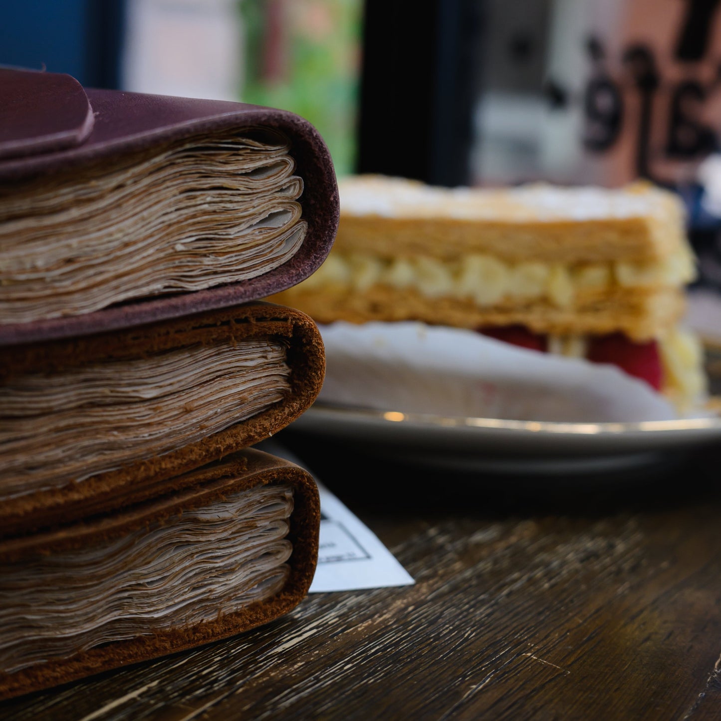 I AM Journal B6 : Luxury Leather Edition