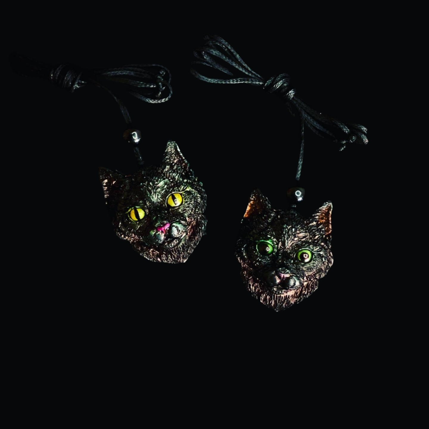 Charming Black Cat Pendant Necklace