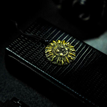 Sun Pendant Necklace – Vitality, Confidence & Radiant Energy