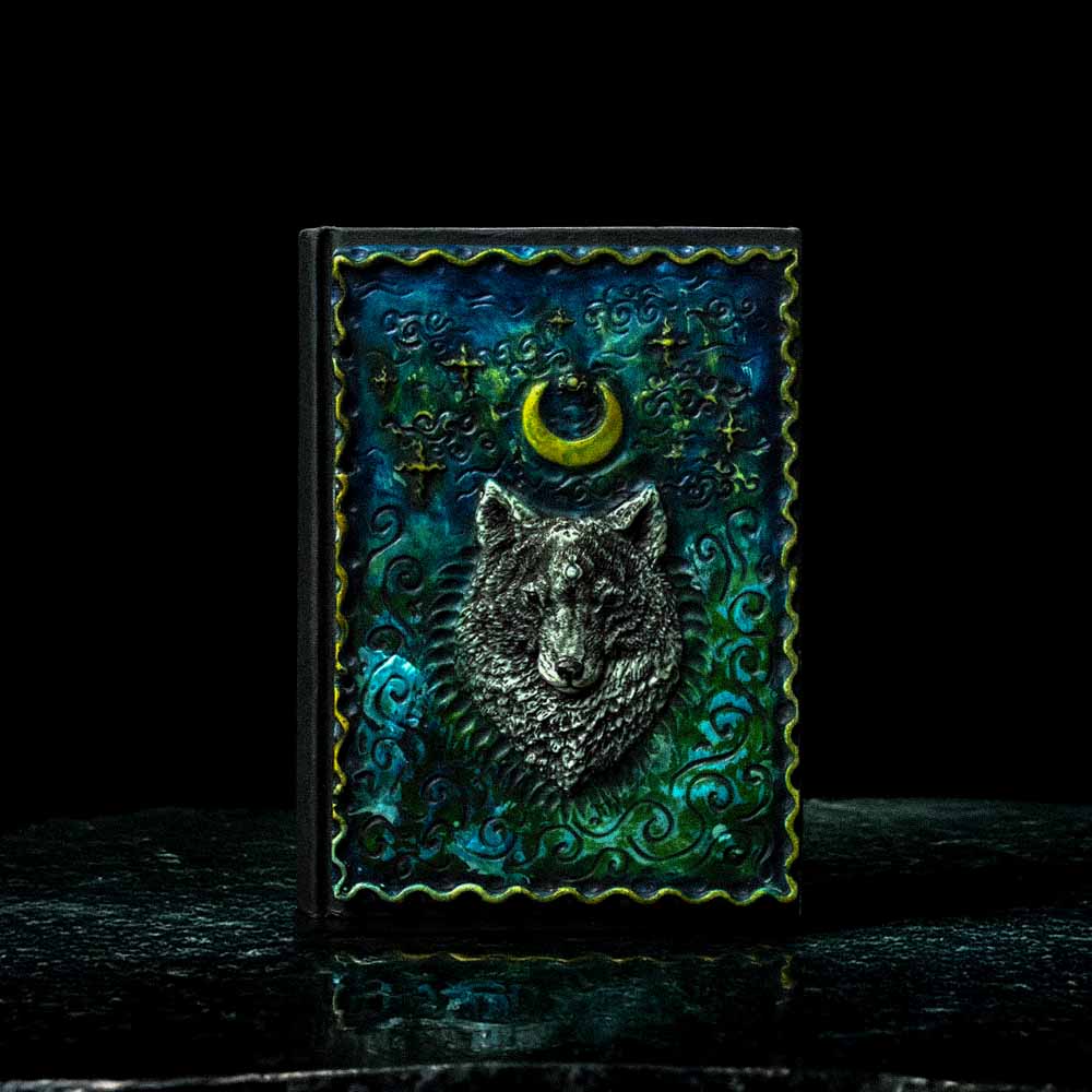 Luxury Wolf A5 Notebook